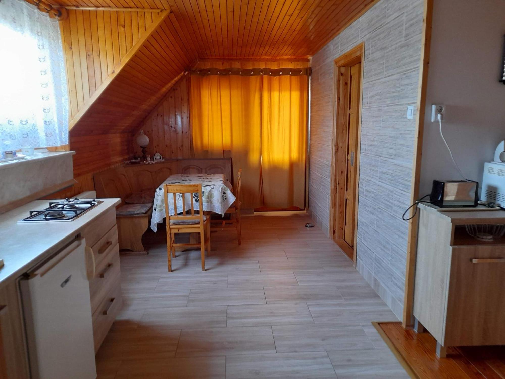 Apartmán Harmonia Vendeghaz 100 Meterre Az Igali Gyogyfuerdotol Exteriér fotografie